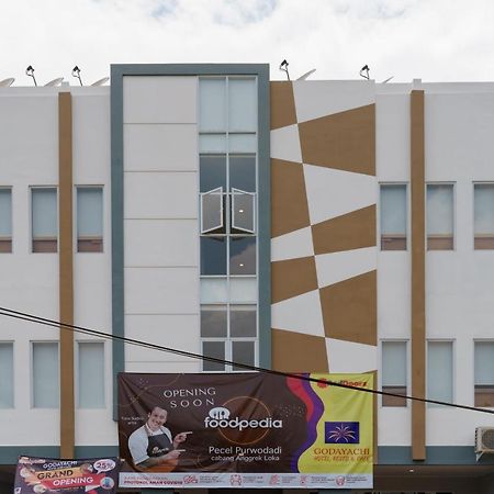 RedDoorz Syariah Plus @ BSD City South Tangerang Bagian luar foto